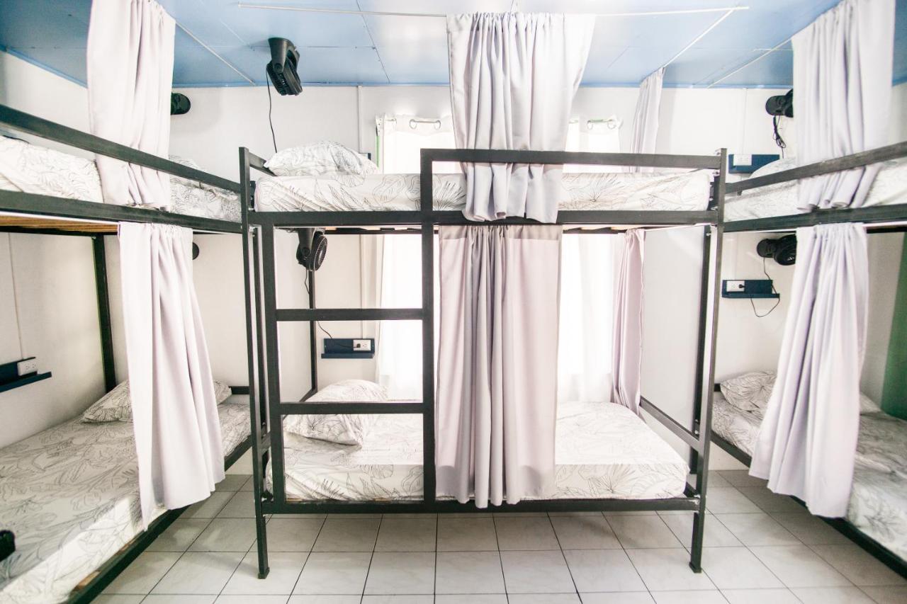 Pura Vibra Hostel La Fortuna المظهر الخارجي الصورة